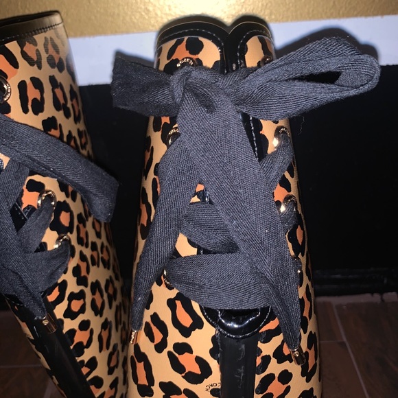Coach Leopard Rainboots - Picture 4 of 4